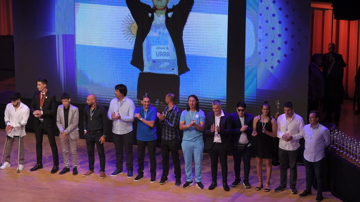 El deporte argentino fue galardonado por el Circulo de Periodistas Deportivos en los Premios Olimpia 2024 | Foto: Julián Alvarez