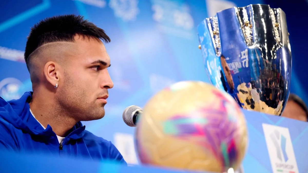 Lautaro, en la conferencia de prensa previa a la final de ls Supercopa de ITalia (Foto: X@Inter)
