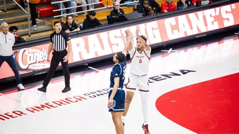 Foto: @gomatadors. Marcus Adams Jr. brilla en el básquetbol universitario de los Estados Unidos