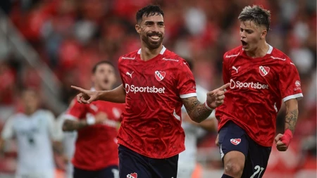Con doblete de Ávalos, Independiente le ganó a Sarmiento en Avellaneda