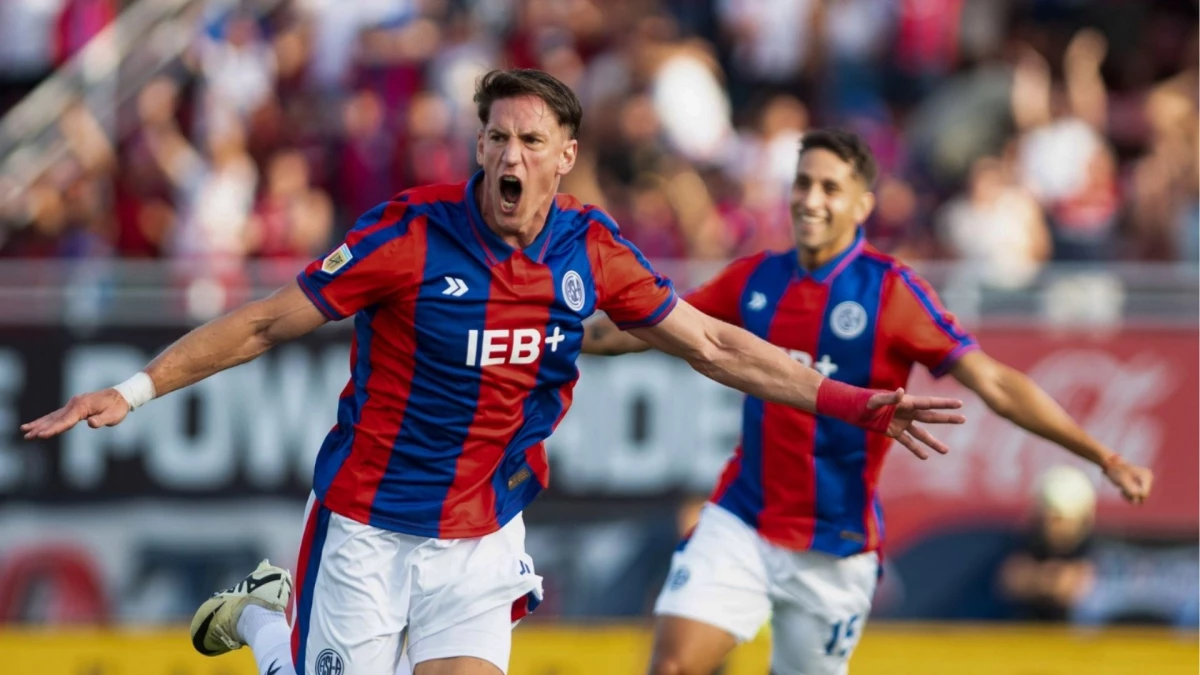 Fotos: Eliana Obregón. El zapatazo de Vombergar ya infló en la red y se convirtió en la diferencia en favor del Ciclón.