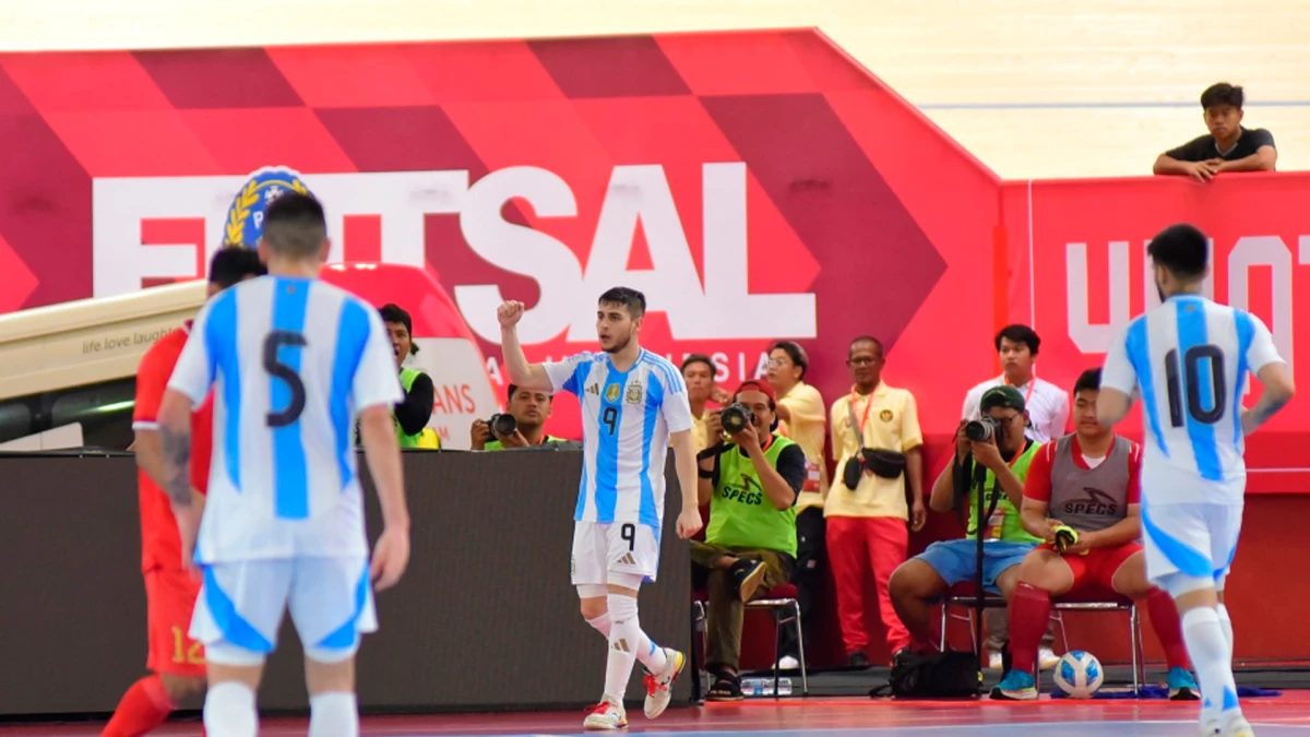 Lucas Bolo Alemany, uno de los goeladores de la jornada en Yakarta para Argentina que venció a Indonesia | Foto: Prensa AFA