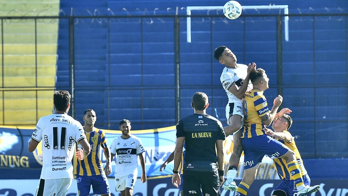 Foto:@atlantaoficial. Atlanta y All Boys aburrieron en Villa Crespo.