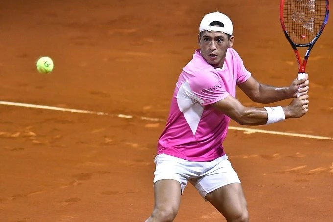 Foto: Sebastián Báez superó con autoridad al franc{es Müller y se quedó con Abierto de Río de Janeiro. &nbsp;@RioOpenOficial