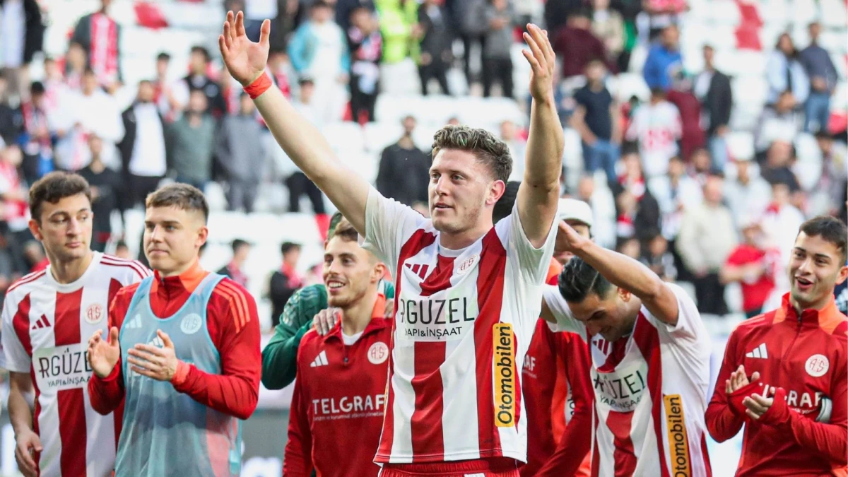 Foto: “X” de Onvo Antalyaspor (@Antalyaspor).