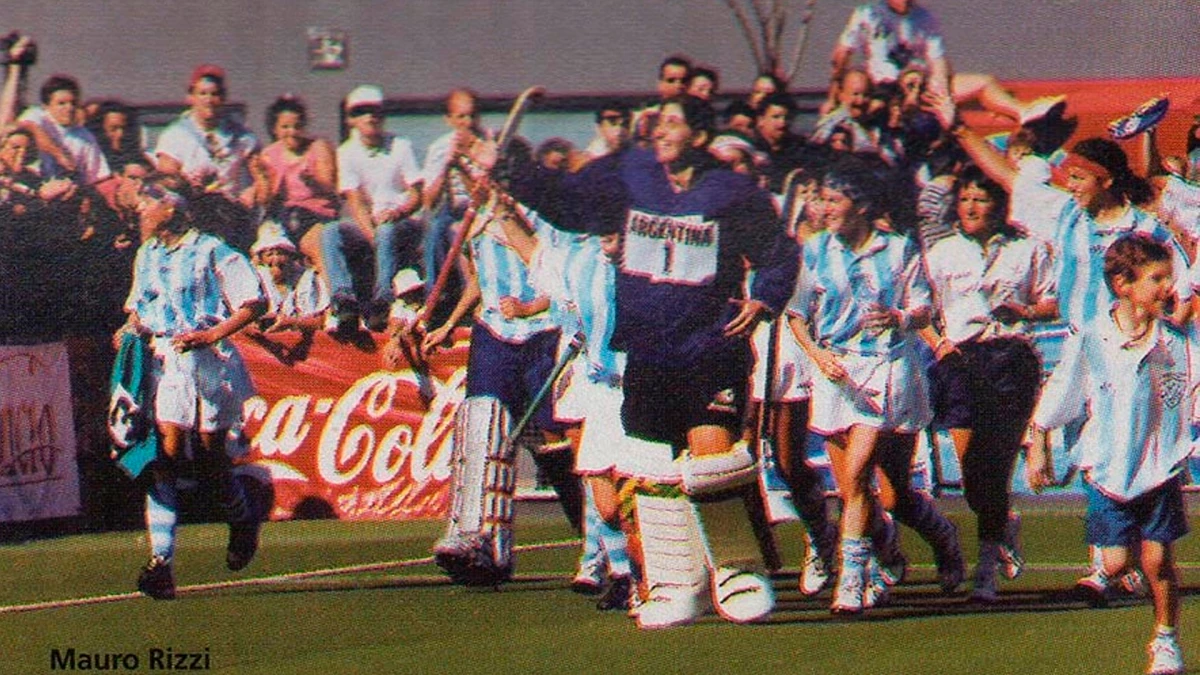 Las Leonas y una alegría ante el público argentino | Foto: Archivo Mauro Rizzi Que Digital
