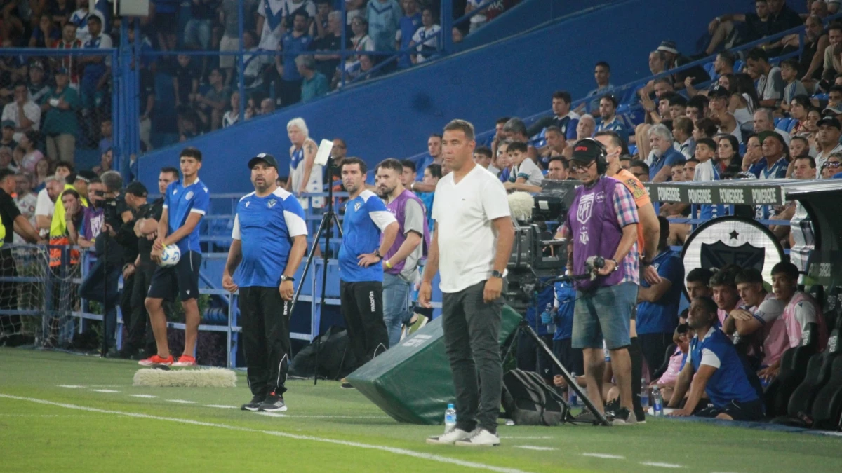 Antuña logró el ascenso a Primera División con el Verdinegro y se fue después de 10 fechas. Foto: San Martín (SJ)