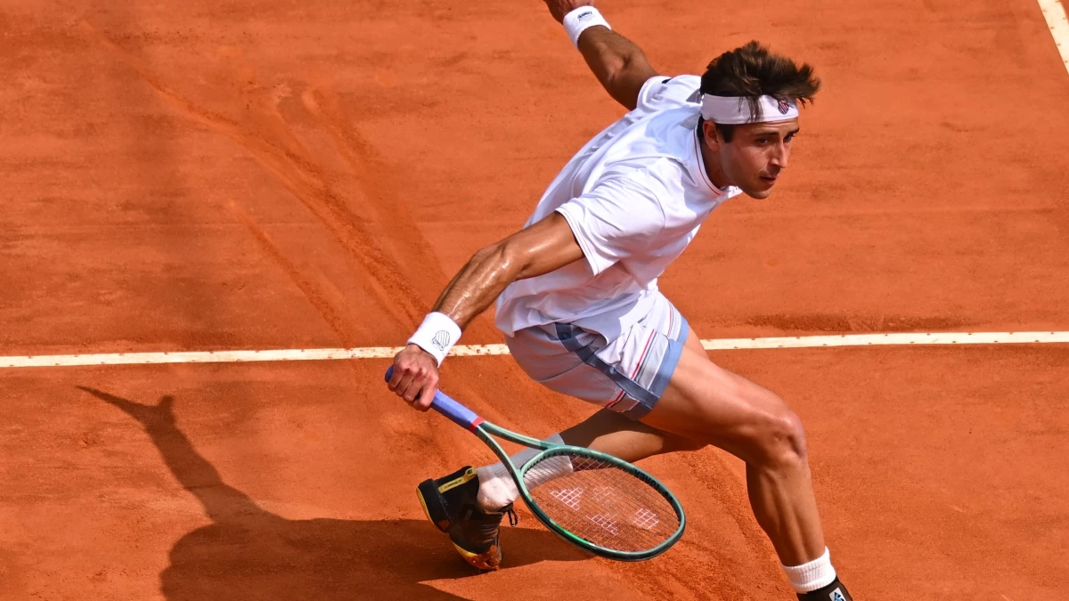 Tomy Etcheverry debutó con victoria ante el local Moutet. Foto: ATP