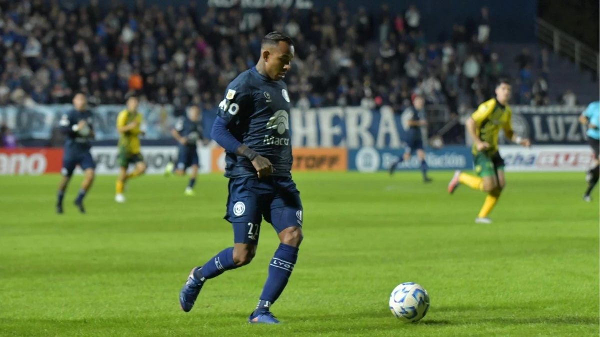 Sebastián Villa no continuará. Foto: X Independiente Rivadavia.&nbsp;