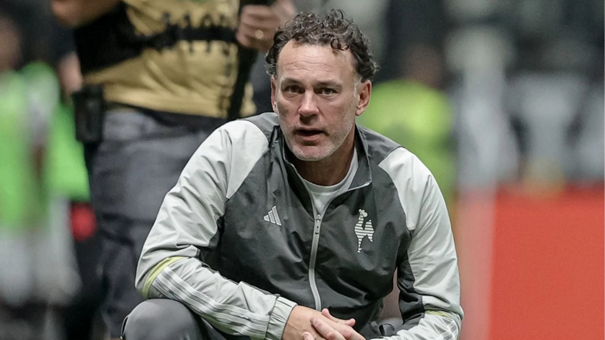 Milito y Riquelme tendrían una primera reunión en las primeras horas. Foto: “X” de Atlético (@Atletico).