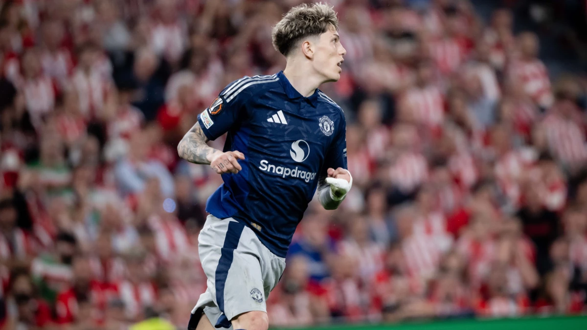 Foto: Tras una larga negociación, hubo acuerdo entre el Manchester y el Chelsea, y el delantero pasó al club de Londres.&nbsp;