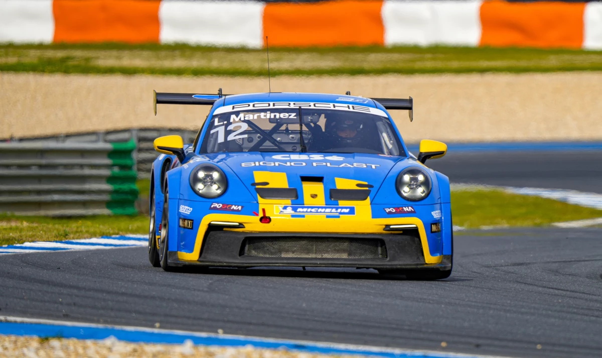 Foto: Equipo de prensa de Luciano Martínez. El piloto argentino se destacó en la Porsche Carrera Cup en Italia