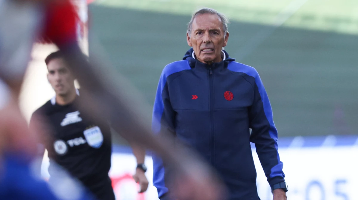 Miguel Angel Russo se despidió del plantel de San Lorenzo y espera la rescisión de su contrato con el Ciclón. (Foto: Archivo)