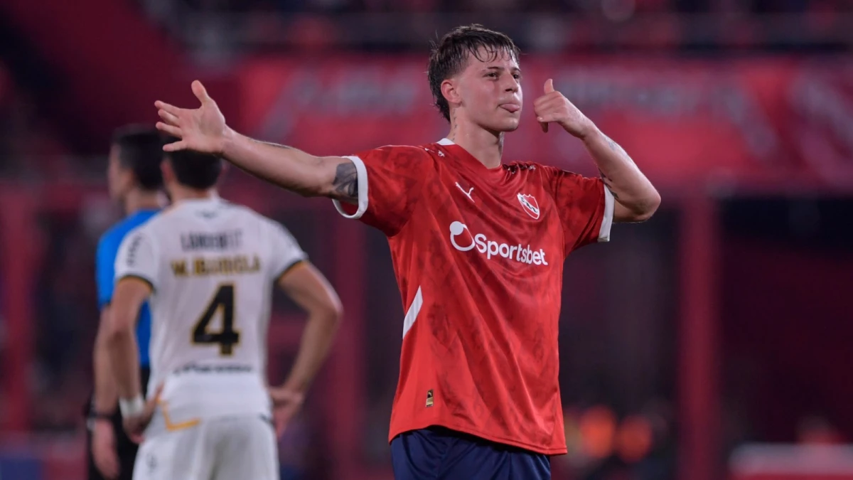 Tarzia le dio un triunfo clave a Independiente en Avellaneda (Foto: Julián Álvarez)