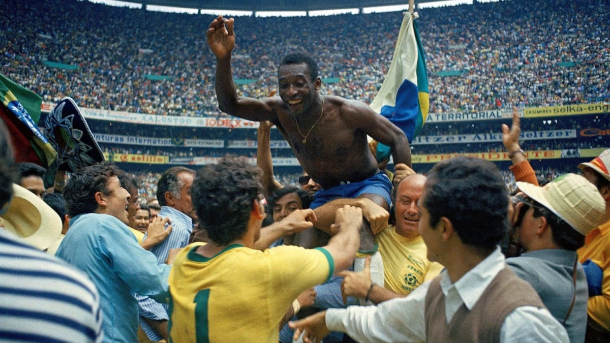Pelé en México tras conseguir su tercera copa del mundo con Brasil. Foto: @fifaworldcup