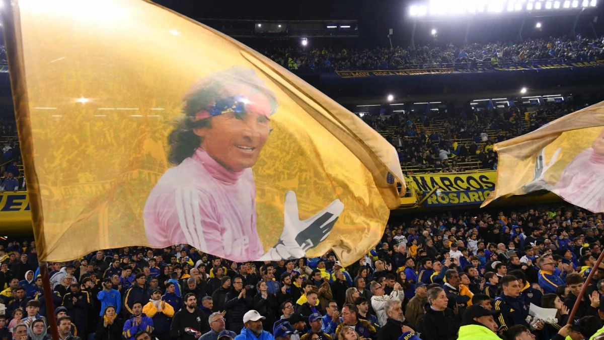 Foto:Alfredo Luna. El pueblo xeneize recordó a Hugo Orlando Gatti, ídolo recientemente fallecido