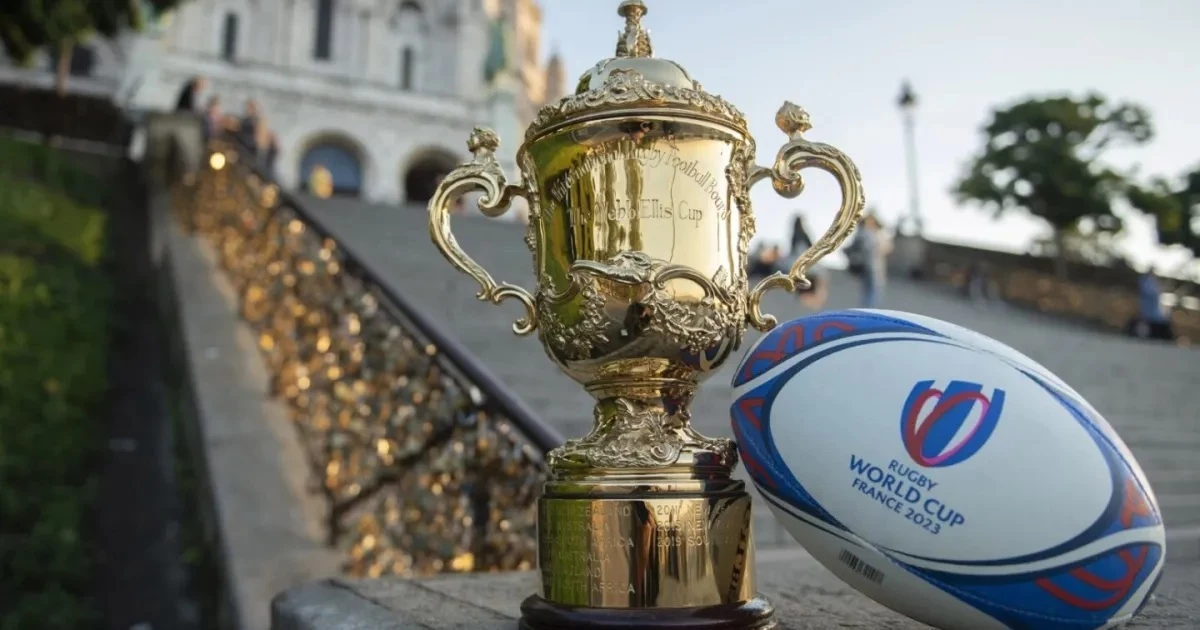 Foto: La Copa Webb Ellis, el trofeo que estará en disputa en el Mundial de Rugby que se desarrollará en 2027 en Australia &nbsp;