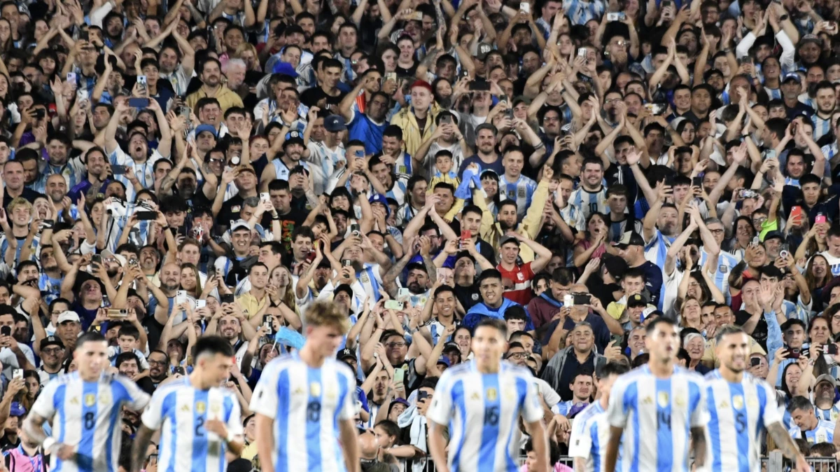El Monumental aguarda por más de 80 mil hinchas, como la última vez en la goleada ante Brasil (Foto X@Argentina)