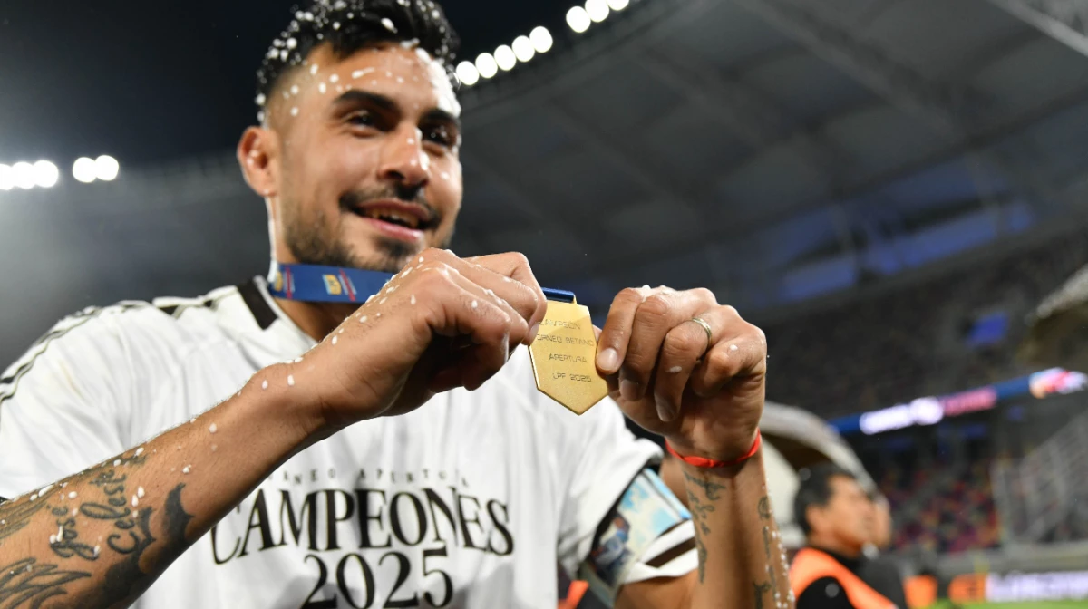 Ignacio Vázquez, capitán y referente del Platense campeón, Foto: @platense