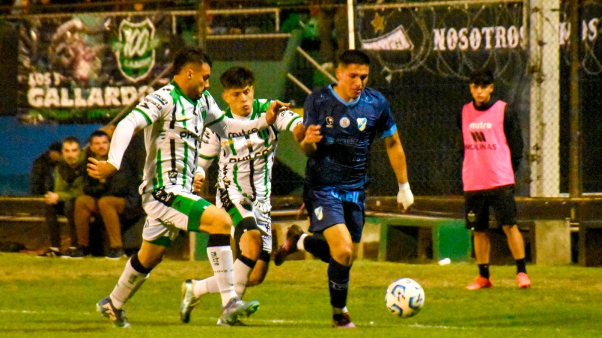 Chicago quedó comprometido con los últimos puestos de la Zona B (Foto X@TemperleyOK)