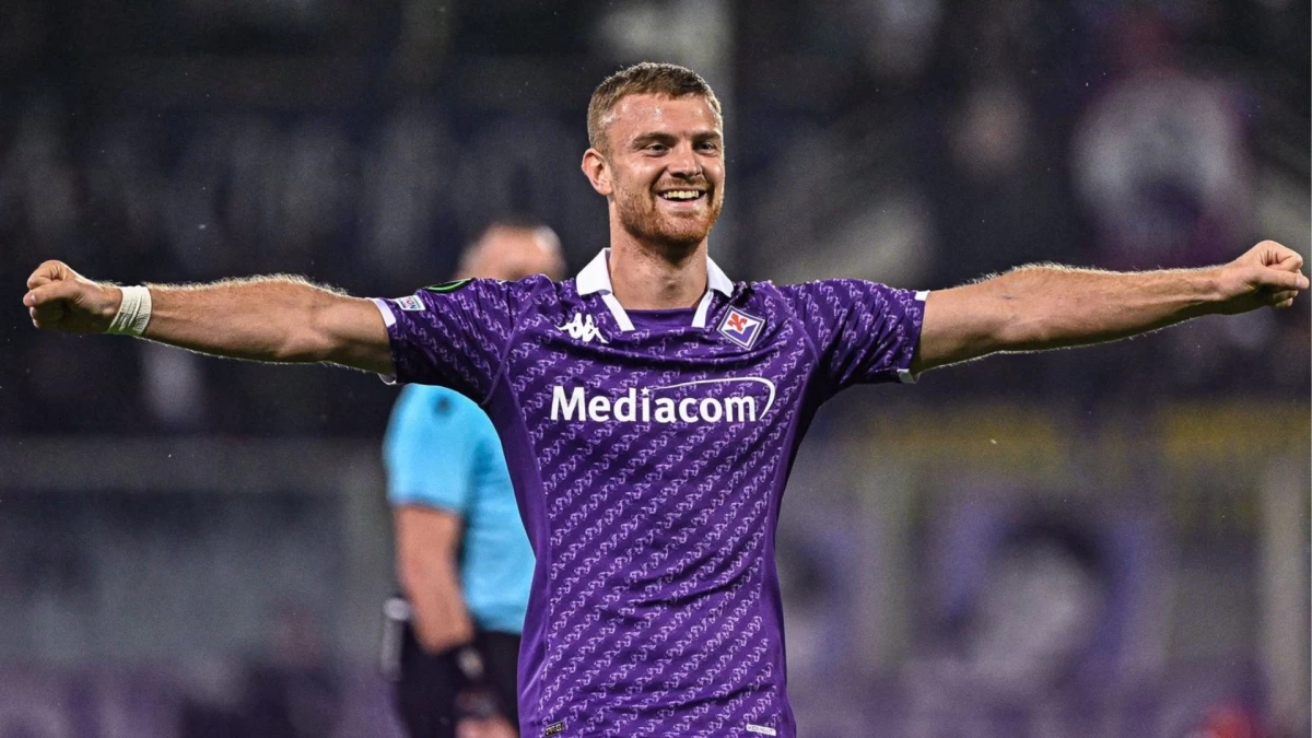 Foto: Lucas Beltrán seguirá un tiempo más luciendo la camiseta de la Fiorentina, de Italia..