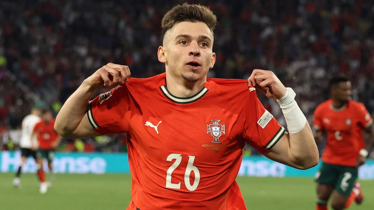 El delantero de Juventus Francisco Conceicao festeja su tanto ante Alemania. foto: @uefa