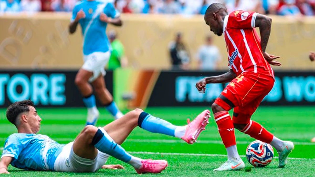 Debut del City ante los marroquíes | &nbsp;Foto: &nbsp;X @WACofficiel