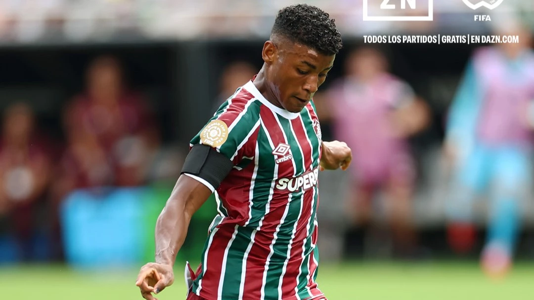 Hercules , un instante antes de marcar el segundo gol de Fluminense. Foto: @fifa