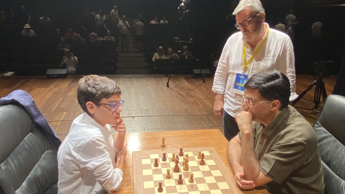 Oro empató cinco partidas con el indio Viswanathan Anand. Foto: @ajedrezleon