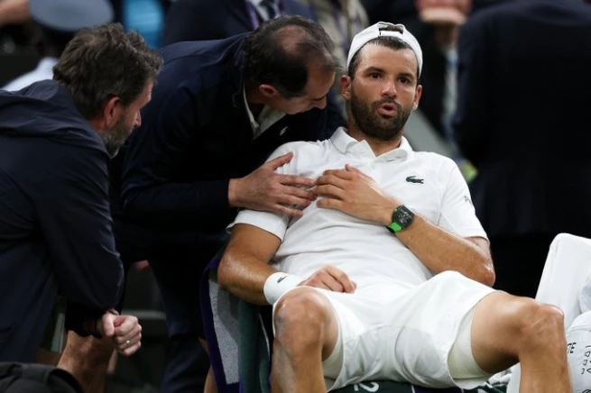 Sinner avanzó a cuartos cuando perdía ante Dimitrov, quien se retiró por  lesión en Wimbledon