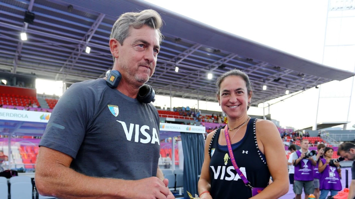 Foto: Fernado Ferrara dio la lista de Las Leonas para la Copa América de Uruguay, donde jugarán con las locales, Canadá y Paraguay