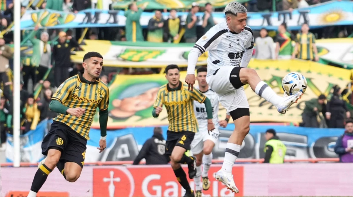 Aldosivi y Central Córdoba no se sacaron ventajas (Foto: X@cacc_sde).
