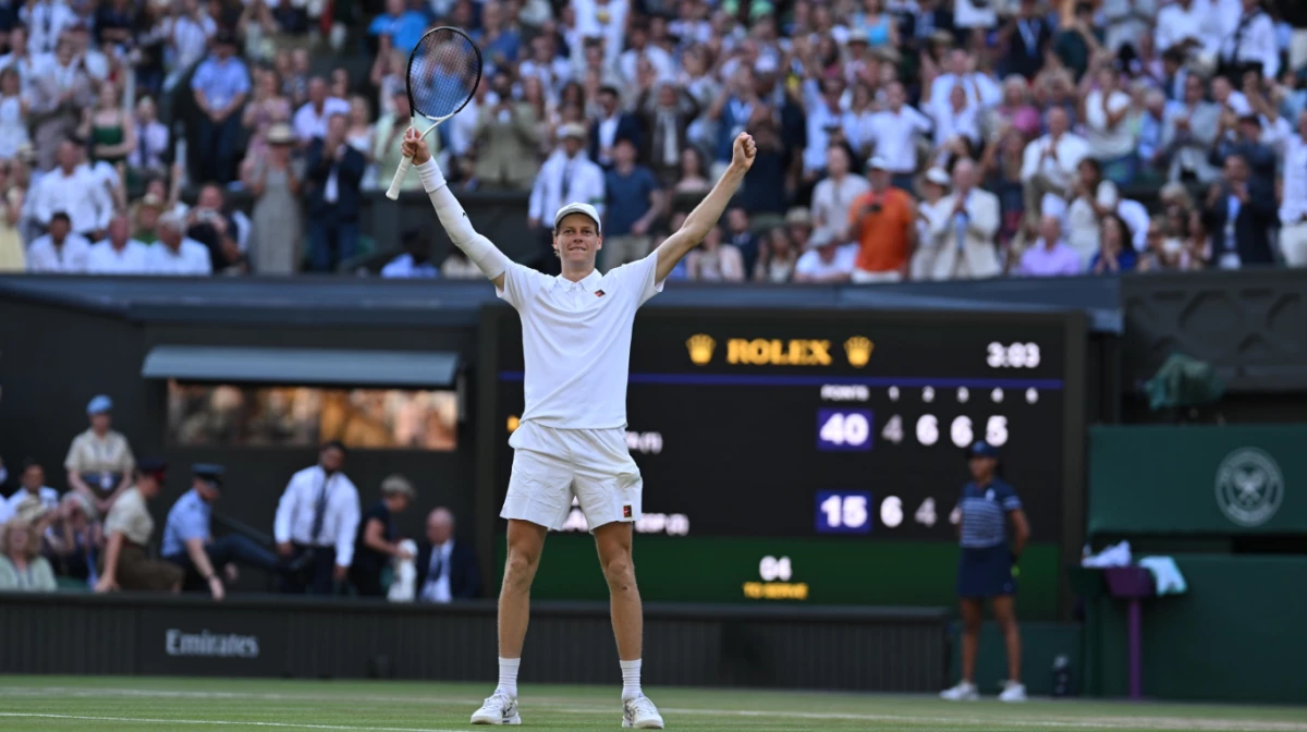 Sinner festeja su consagración en Wimbledon (Foto: X@Wimbledon).