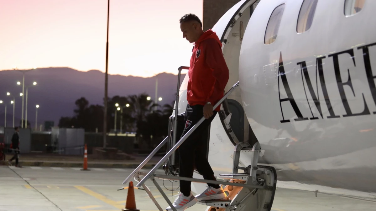 Keylor Navas, en medio de la polémica por los rumores sobre una eventual partida de Newells (Foto: @Newells)