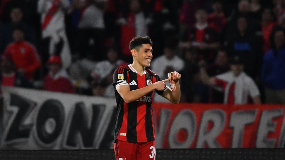 Foto: Prensa River. &nbsp;Santiago Lencina fue el autor de dos goles frente a Instituto el sábado en Córdoba.