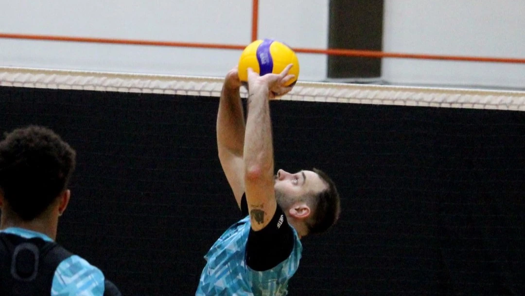 Foto: Feva. De Cecco empezó a trabajar con el equipo esta semana en el Cenard para jugar su 6to mundial