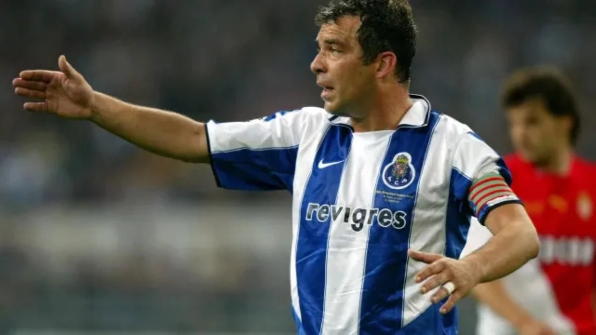 Foto:Jorge Costas, gran figura del Porto de Mourinho que obtuvo la Champions en 2004, murió a los 53 años
