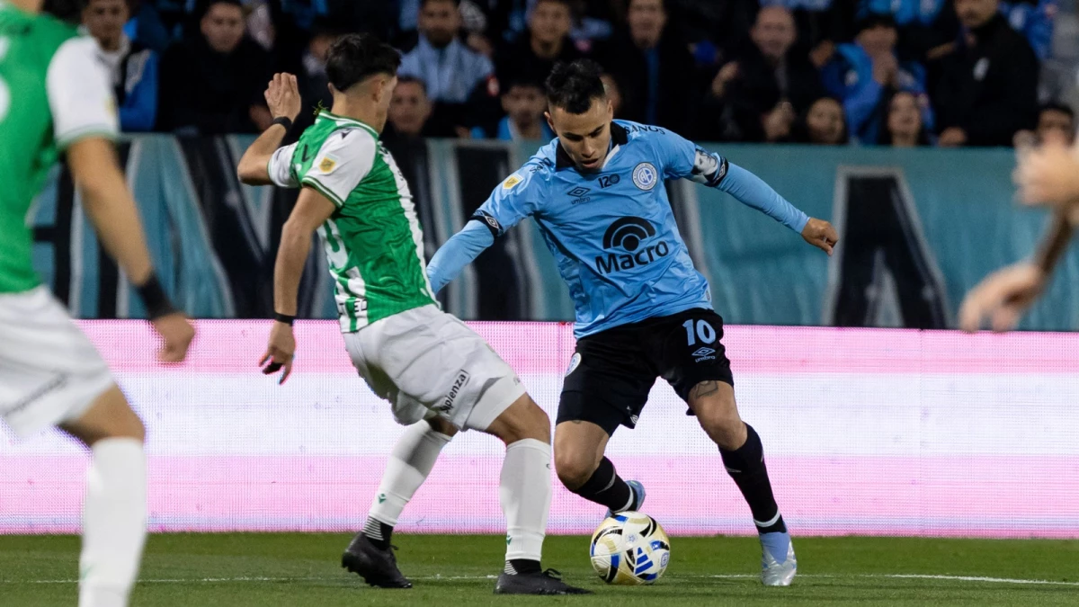 Foto:@Belgrano. El enganche del Celeste, Lucas Zelarayán, hizo la diferencia para el triunfo de los dirigidos por Ricardo Zielinski