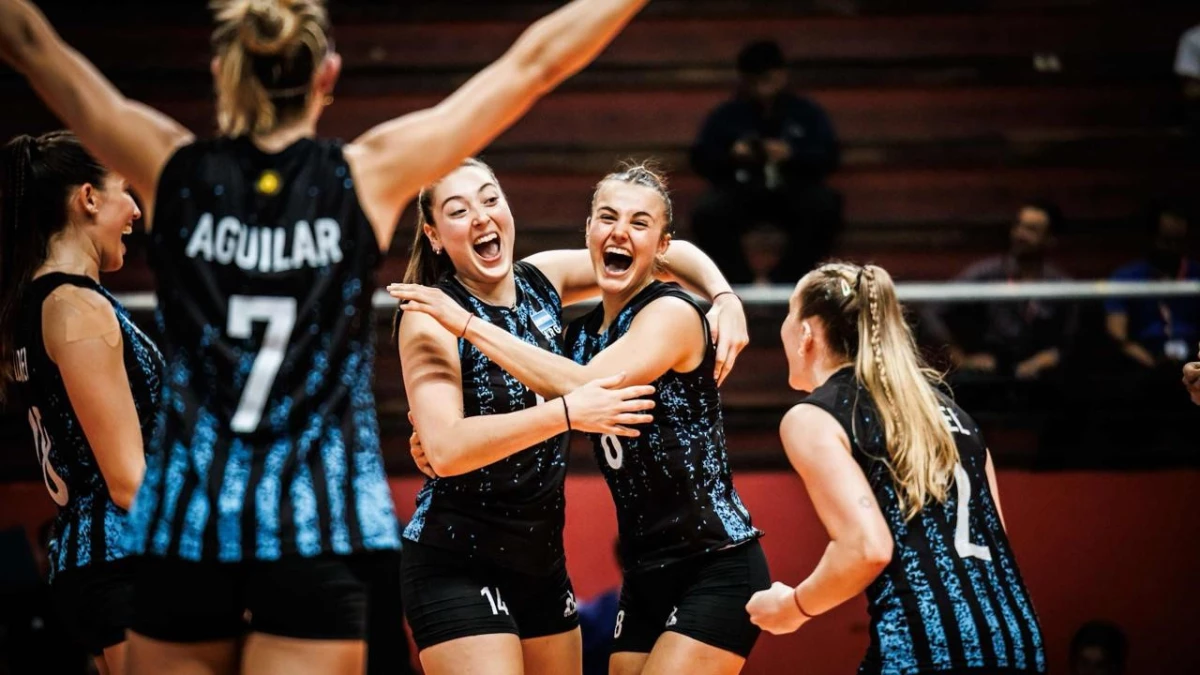 Foto: Fivb. La opuesta Bernarda Aguilar fue la máxima anotadora de las Panteritas con 20 puntos,