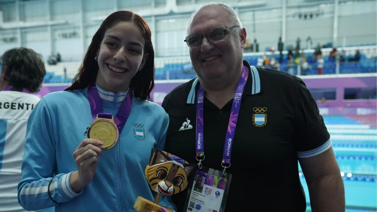 Santillán hizo un tiempo de 2:10,36 y se quedó con un récord sudamericano y del torneo.