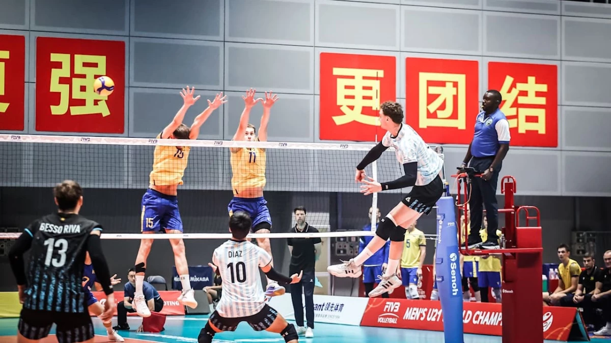 Debut con derrota para los juveniles argentinos. Foto: FIVB.