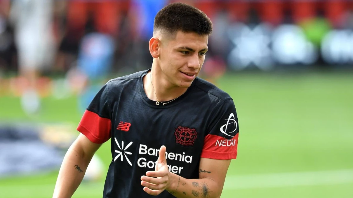 Claudio Echeverri en su debut en el Leverkusen. foto: @bundesliga