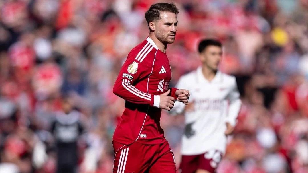 Mac Allister fue titular y salió en el triunfo de Liverpool ante Arsenal | Foto IG@alemacallister