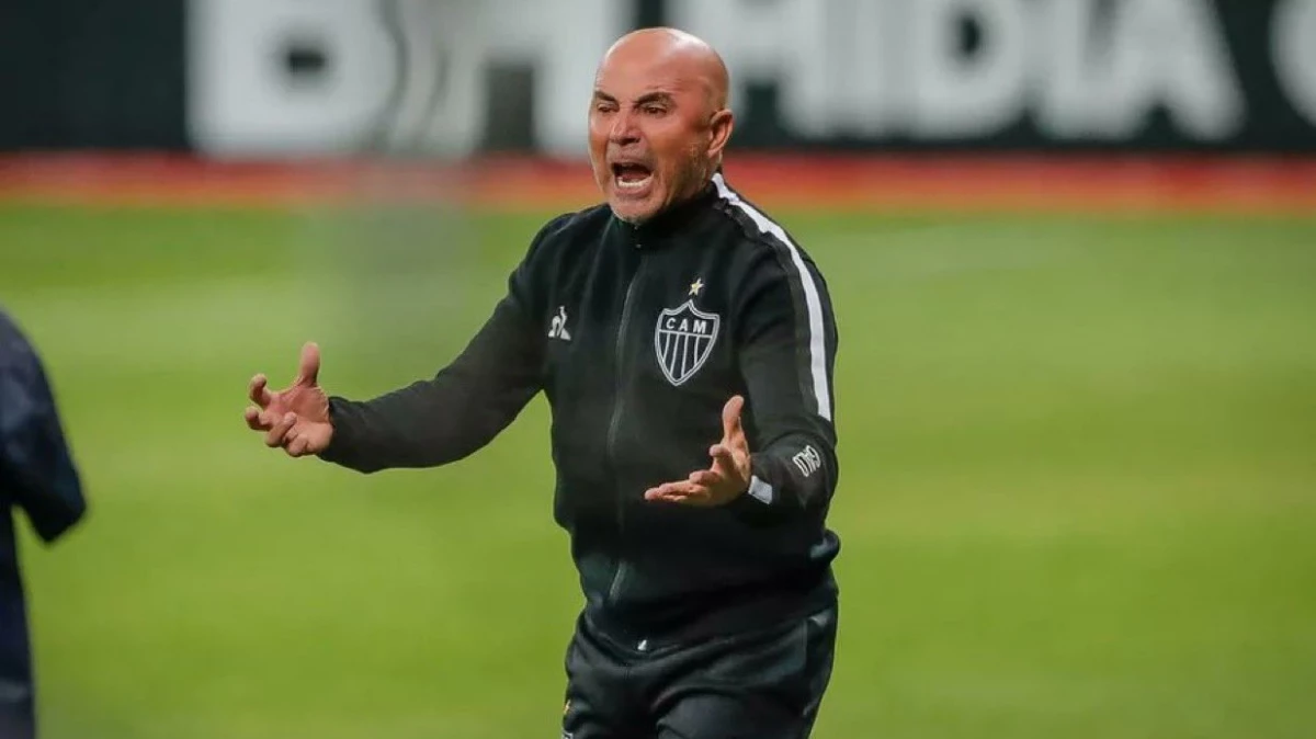 El argentino Sampaoli vuelve al Galo, donde dirigirá a Fausto Vera y Renzo Saravia.