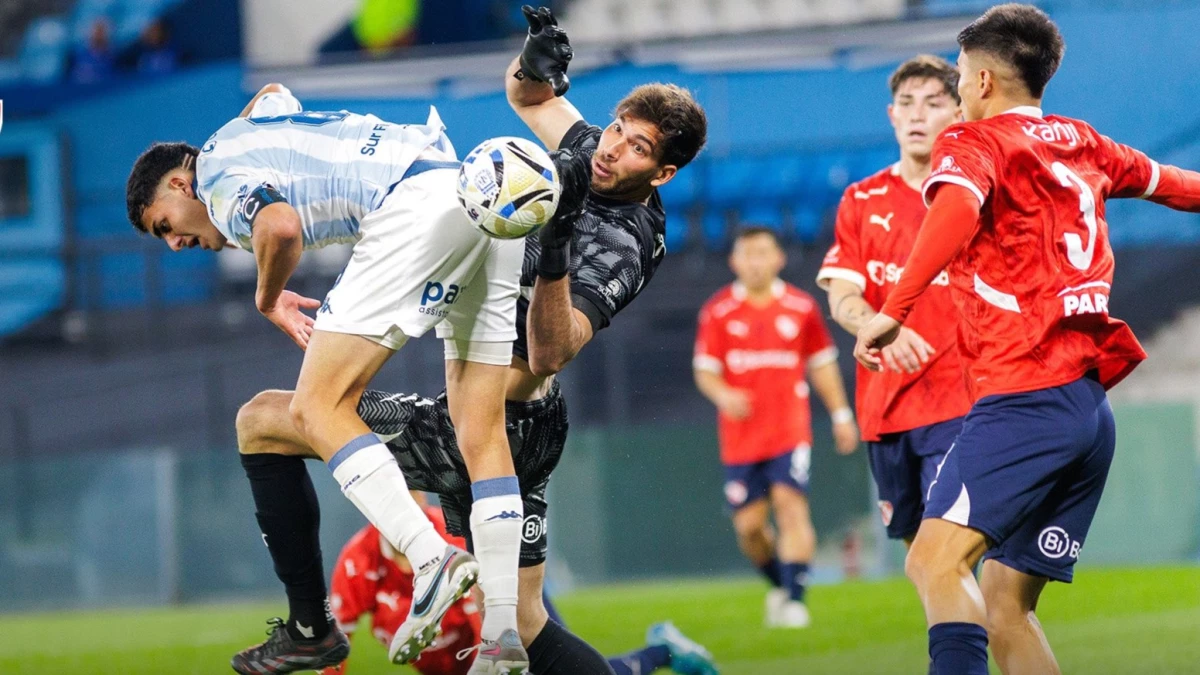 Así de friccionado estuvo el Clásico en el Cilindro | Foto X@RacingClub