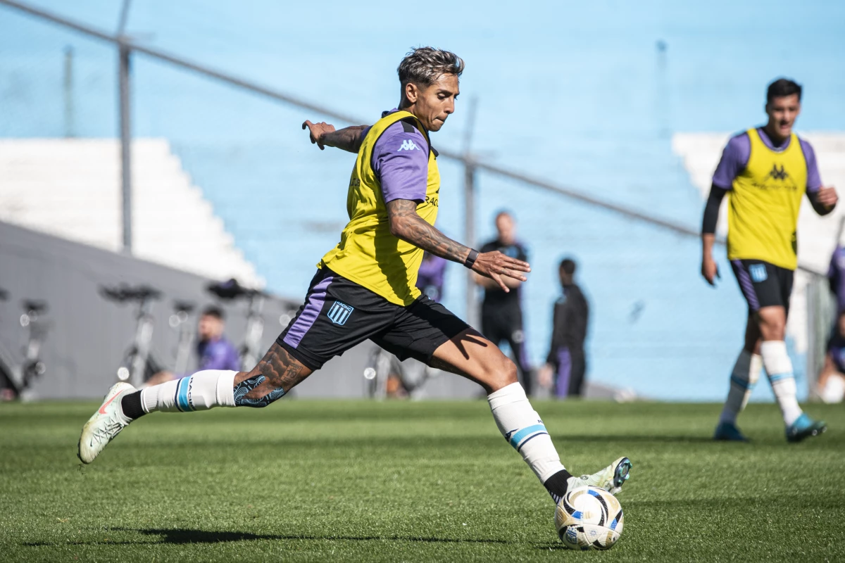 Almendra fue titular en el primer amistoso ante Gimnasia | Foto: Racing Club