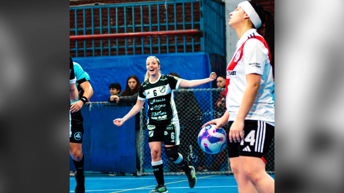 Foto: losalbosdeloeste.blogspot. El equipo femenino de All Boys venció a River y sigue arriba en las posiciones