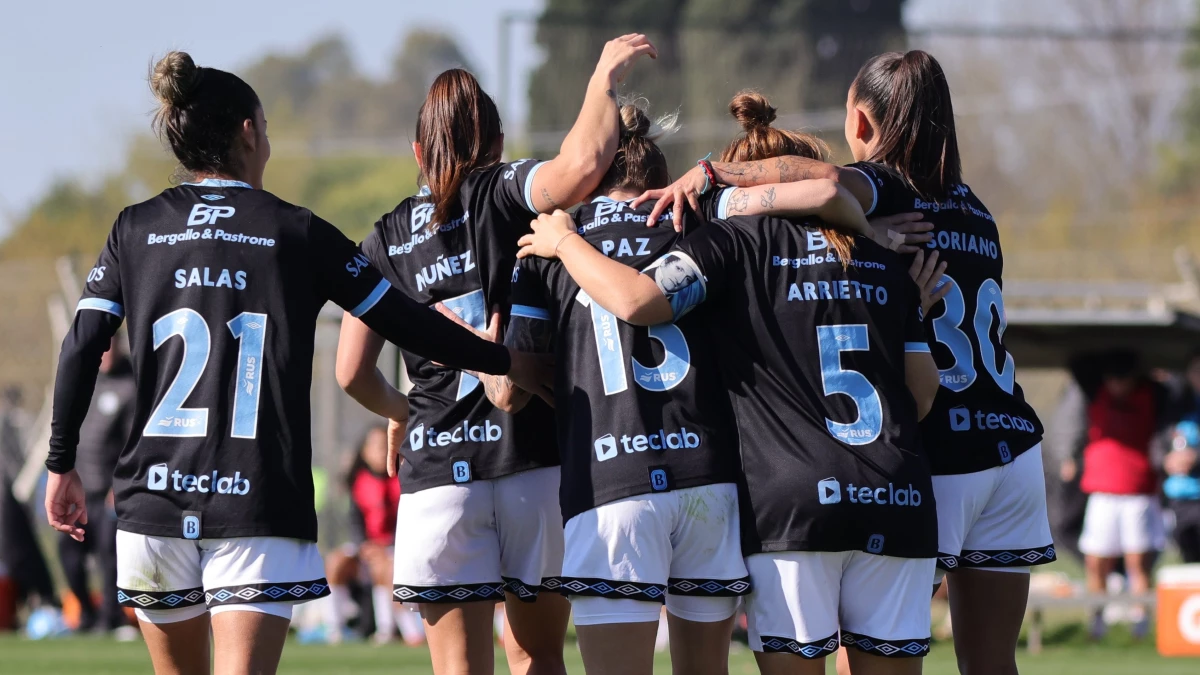 Belgrano volvió a ganar y persigue a Boca en la lucha por la punta | Foto X@BelgranoFem