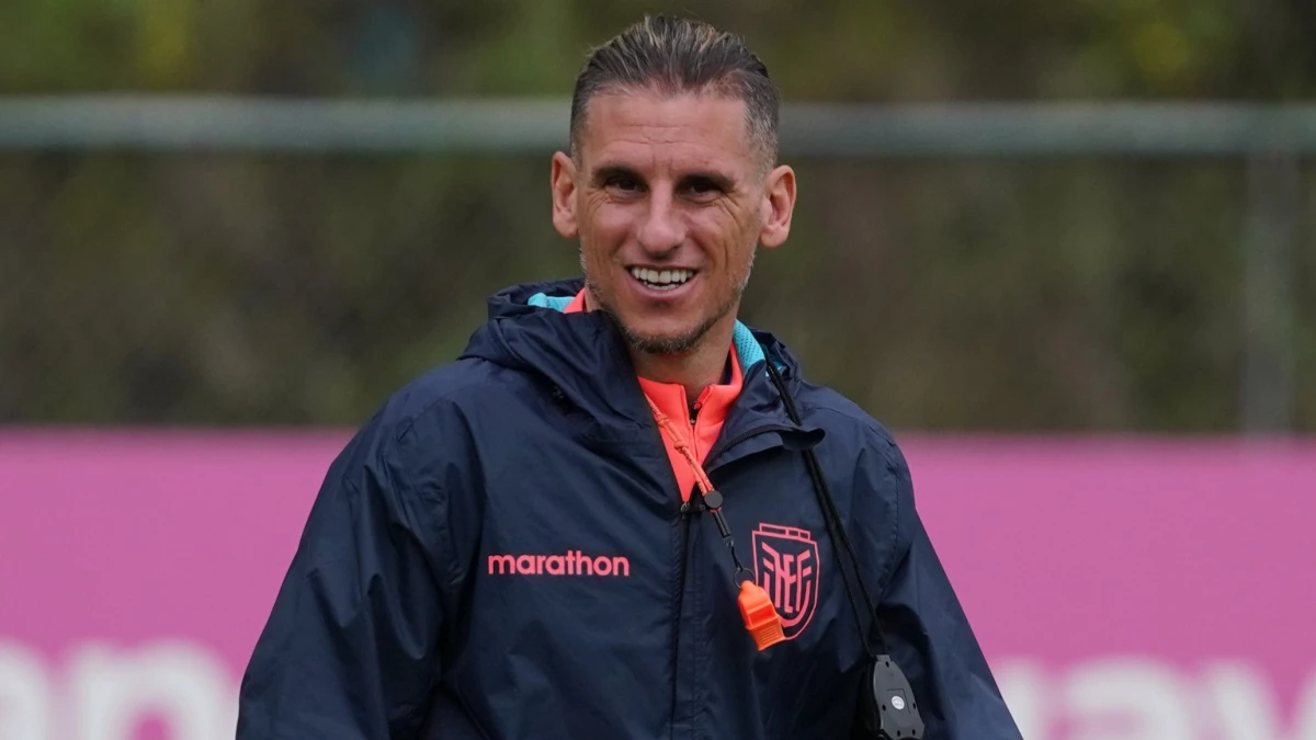 Foto:@LaTri. El argentino Beccacece estimulado ante la posibilidad de “hacer historia” y derrotar a la Argentina