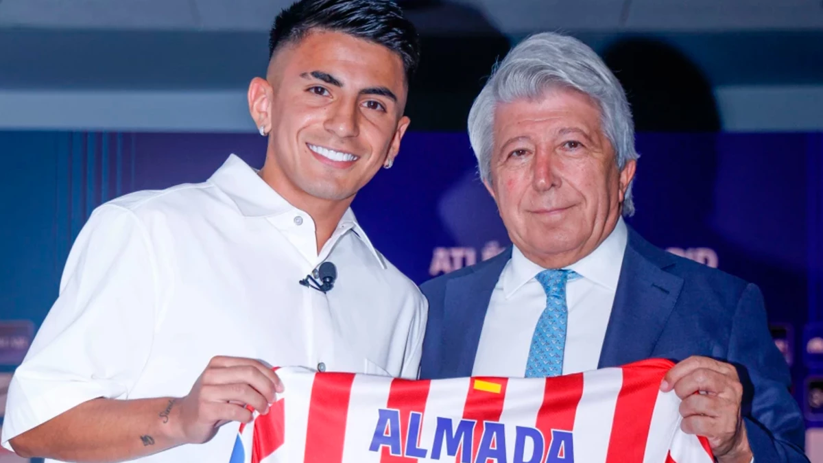 Foto: Thiago Almada volvió lesionado tras su paso por la Selección Argentina. Foto: X: @Atleti